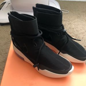 Nike Fear of God Sneaker